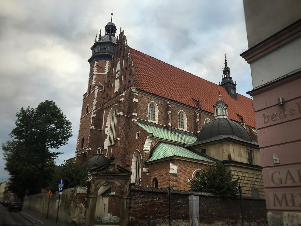 Studio Z Ogrodem Przy Starej Zajezdni Kraków Eksteriør billede